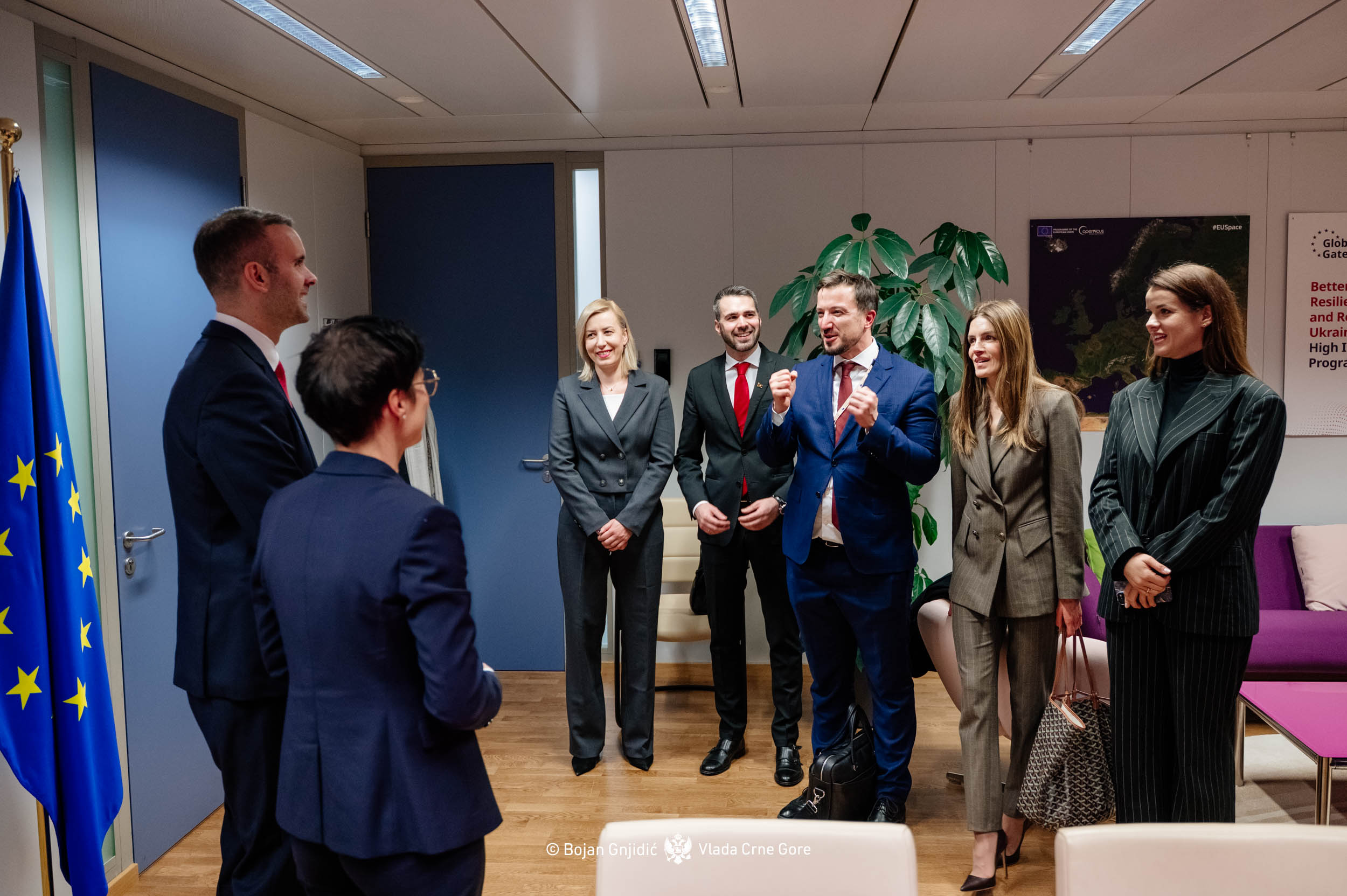 First carousel image 21